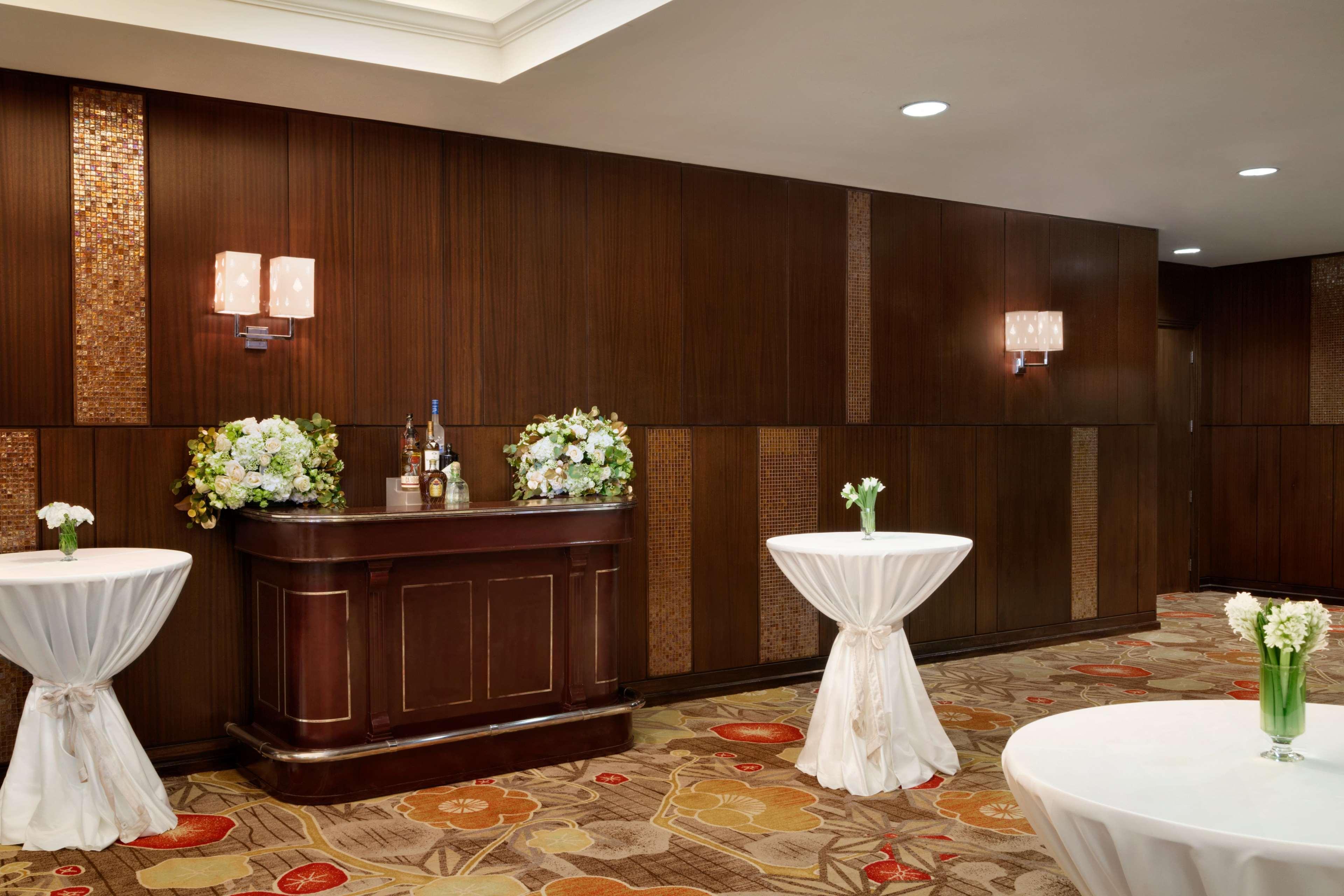 Embassy Angeles Hotel